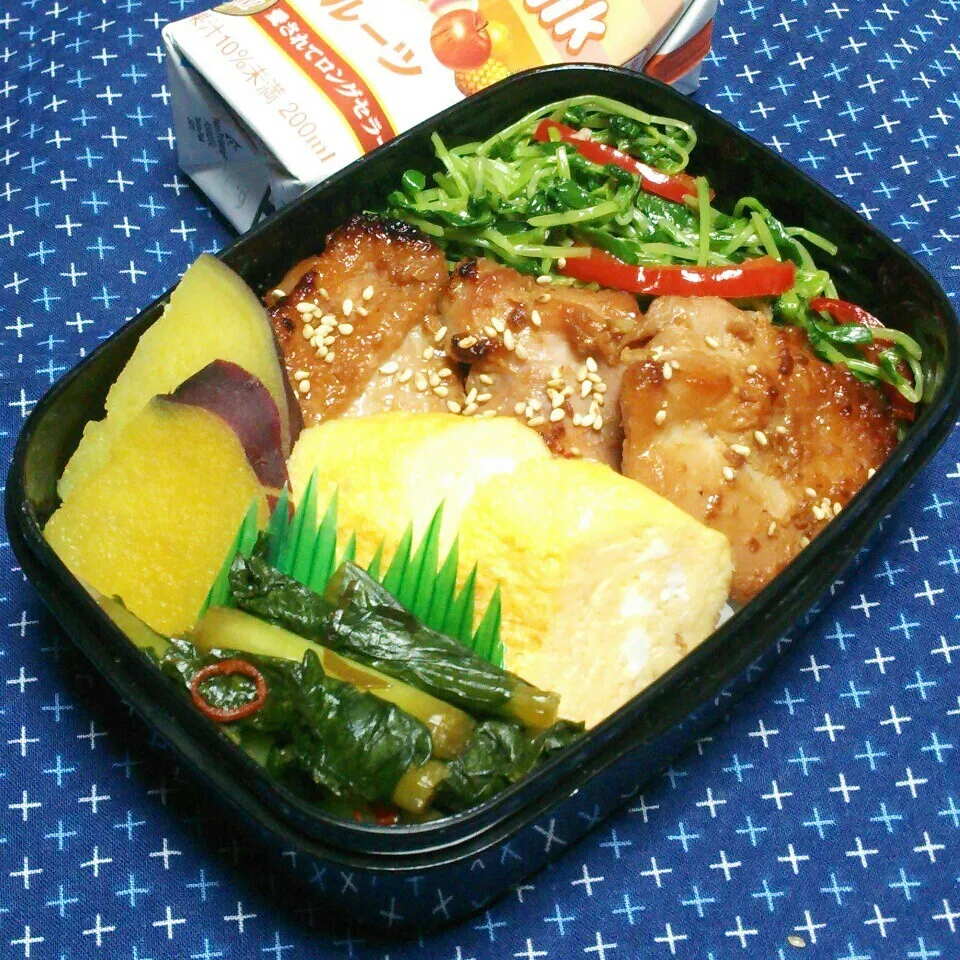 Snapdishの料理写真:息子のお弁当（のっけ弁鶏の味噌焼き）|かあたん(元ポップン)さん