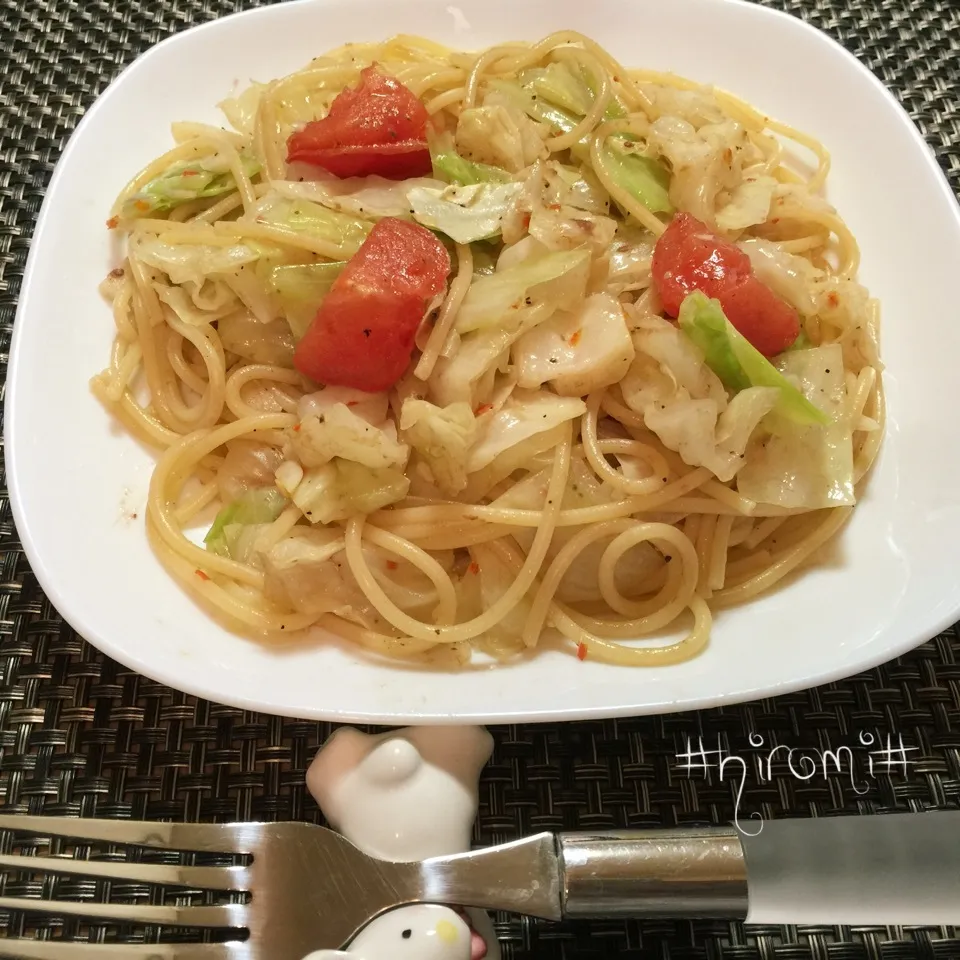 🍝アンチョビーとキャベツとトマトのパスタ🍝|♡Hiromi Shimatani♡さん