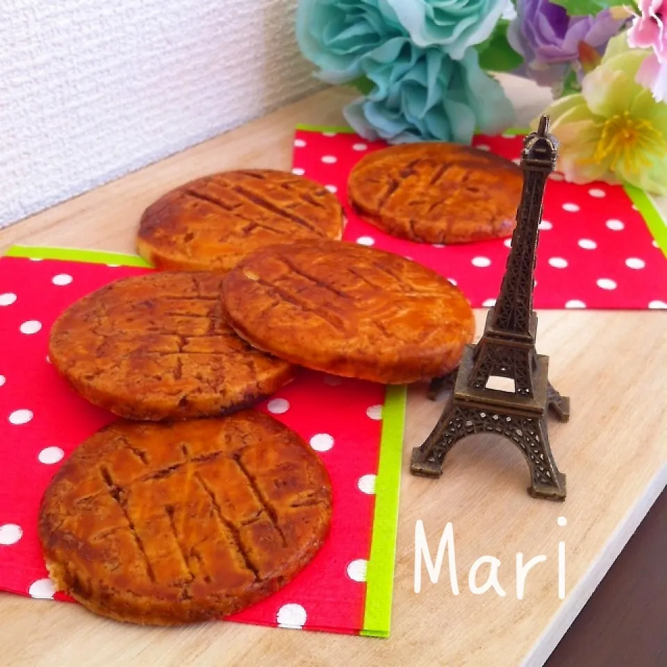 フランスの伝統焼き菓子♡ガレットブルトンヌ|Mariさん