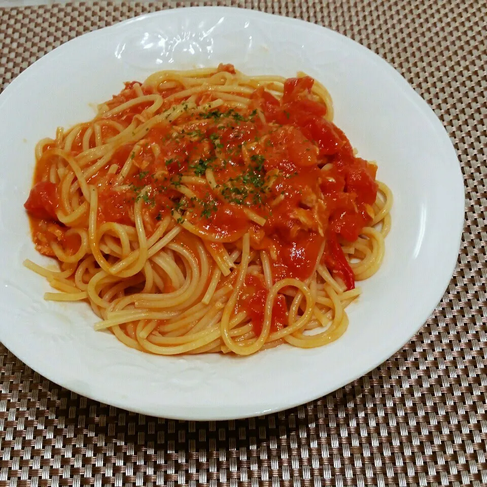 Snapdishの料理写真:ツナのトマトクリームパスタ～🍝|kayononさん