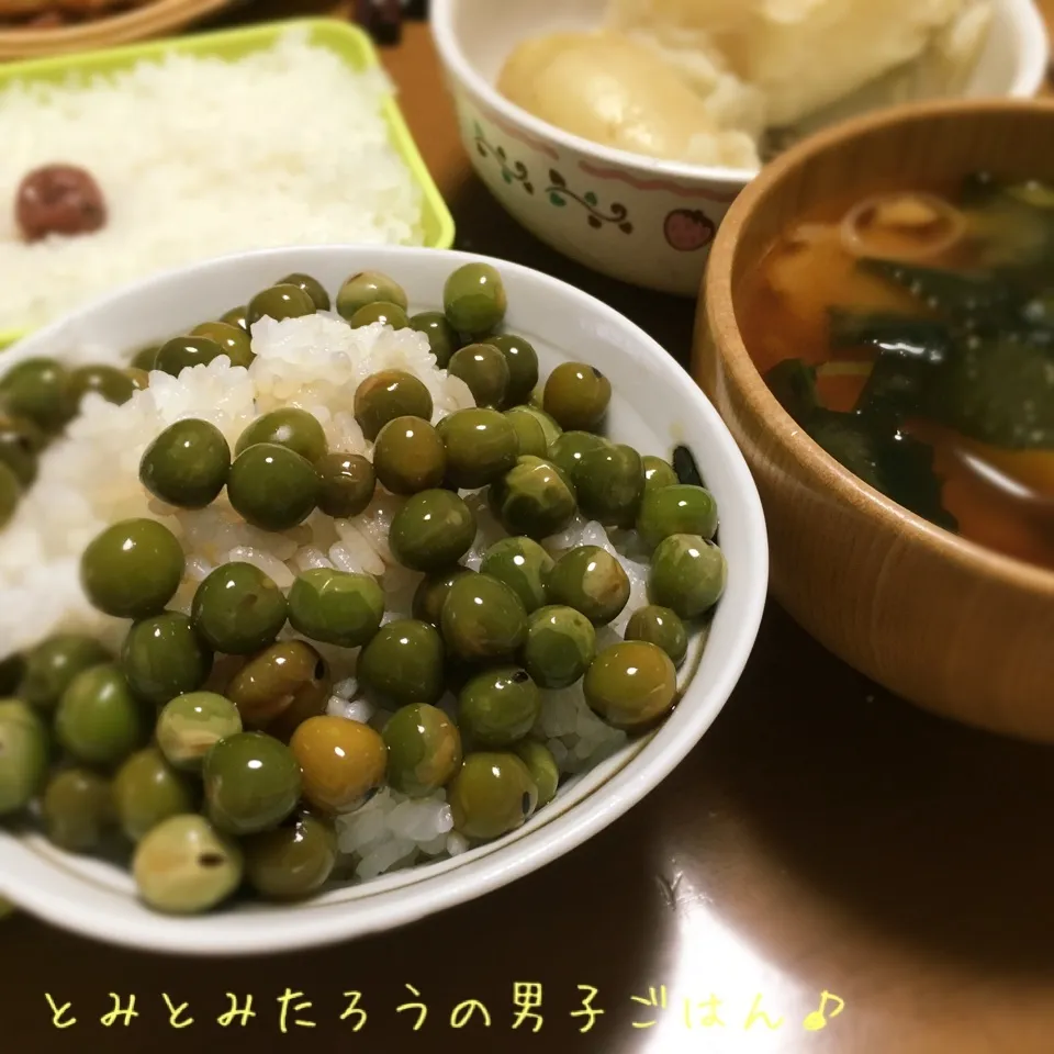 コレも旨し‼︎実えんどう豆佃煮ごはん♪|とみとみたろうの男子ごはん♪さん