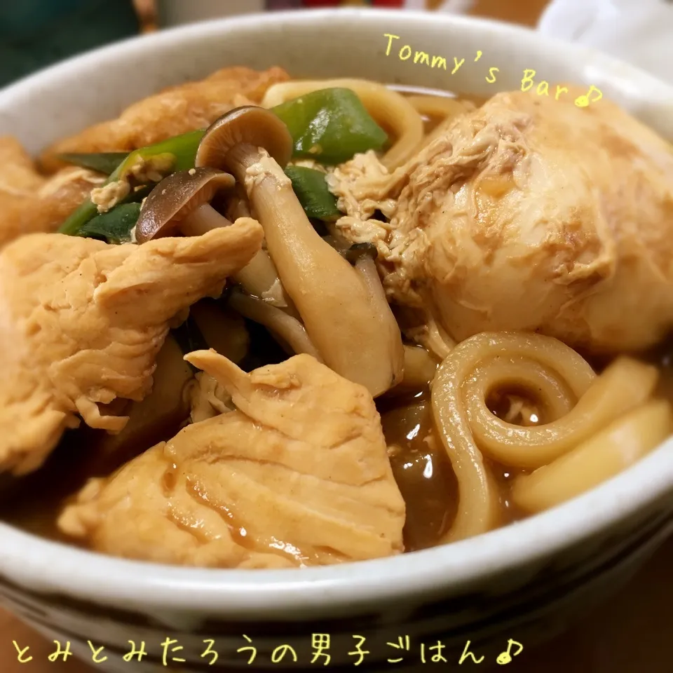 卵入り！味噌煮込みうどん♪|とみとみたろうの男子ごはん♪さん