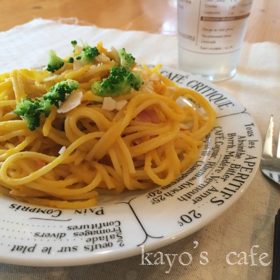 Snapdishの料理写真:かぼちゃサラダからのリメイク♪かぼちゃクリームパスタ|kayopyさん