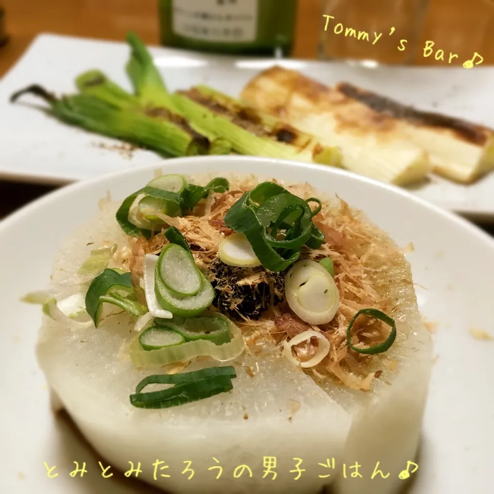 Snapdishの料理写真:ふろふき大根と焼きネギ♪|とみとみたろうの男子ごはん♪さん