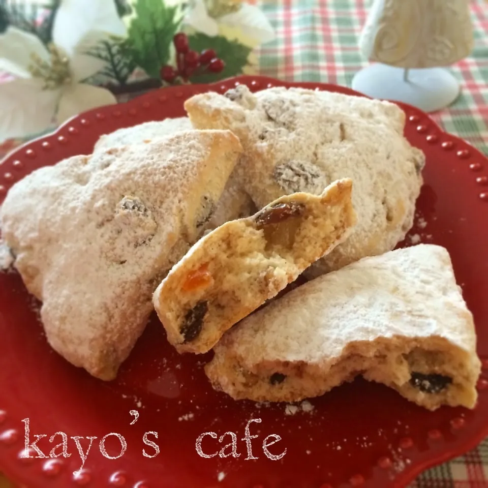 自家製ホットケーキミックスで♪シュトーレン風♡スコーン|kayopyさん