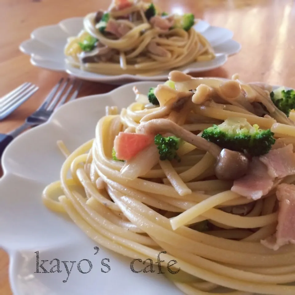 きのことベーコンのバターしょうゆパスタ♪|kayopyさん