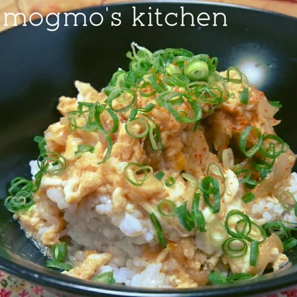 パパッと簡単ランチ♪めんつゆ＋みりんで親子丼|mogmoさん