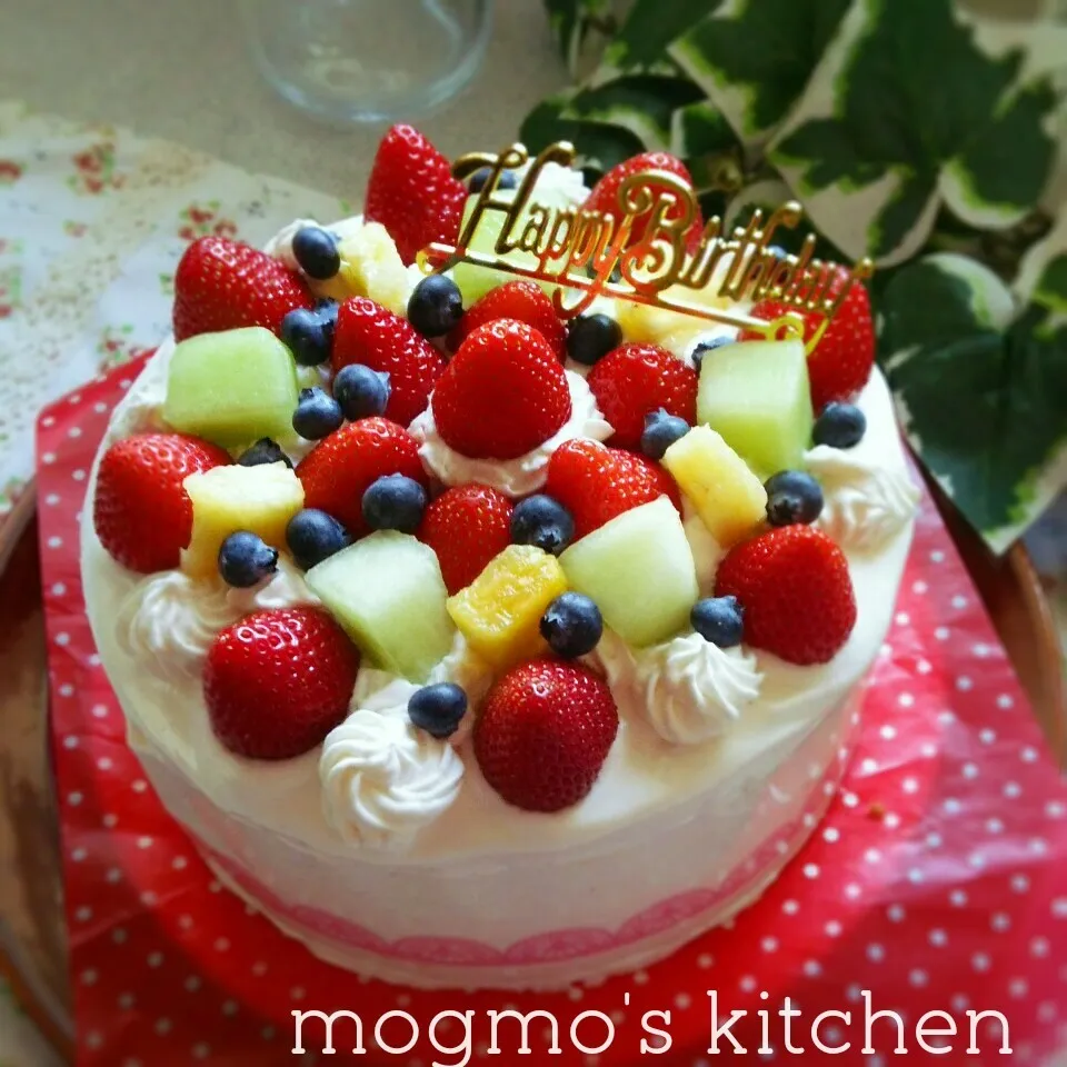 Snapdishの料理写真:チョコチップin♪HAPPY BIRTHDAY cake|mogmoさん