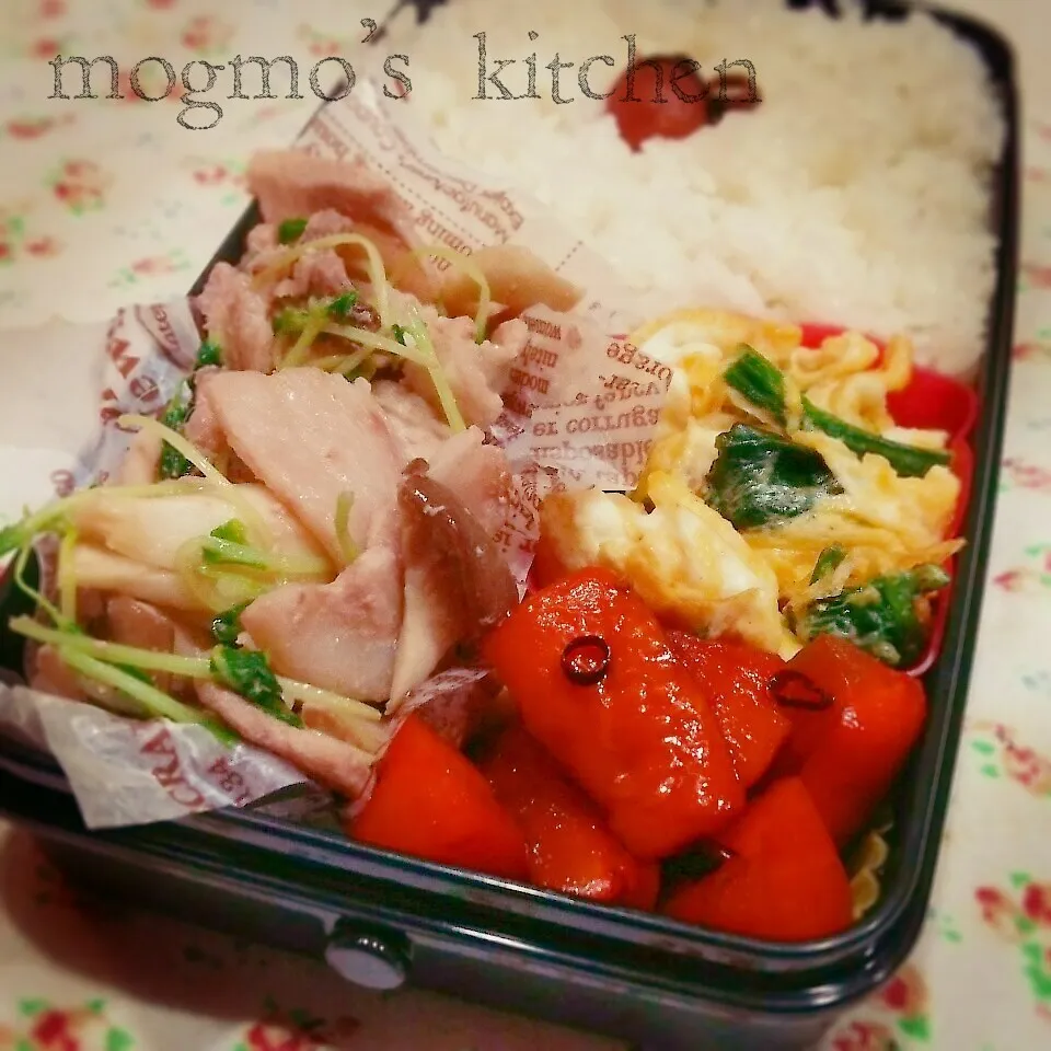 豚肉と豆苗キノコの中華炒め♪主人のお弁当|mogmoさん