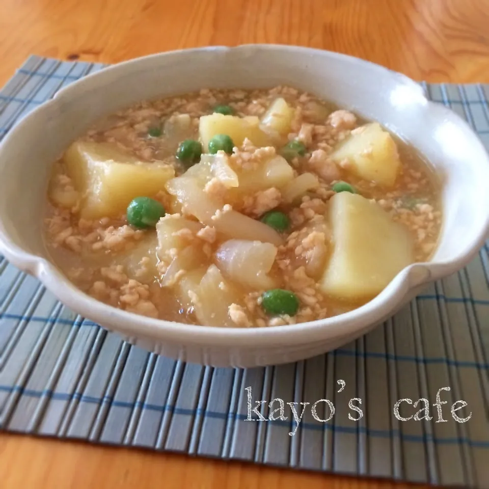 鶏ひき肉のあんかけ肉じゃが♪|kayopyさん