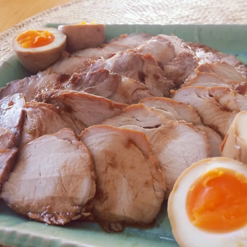 Snapdishの料理写真:焼き豚チャーシュー♪♪|kayopyさん