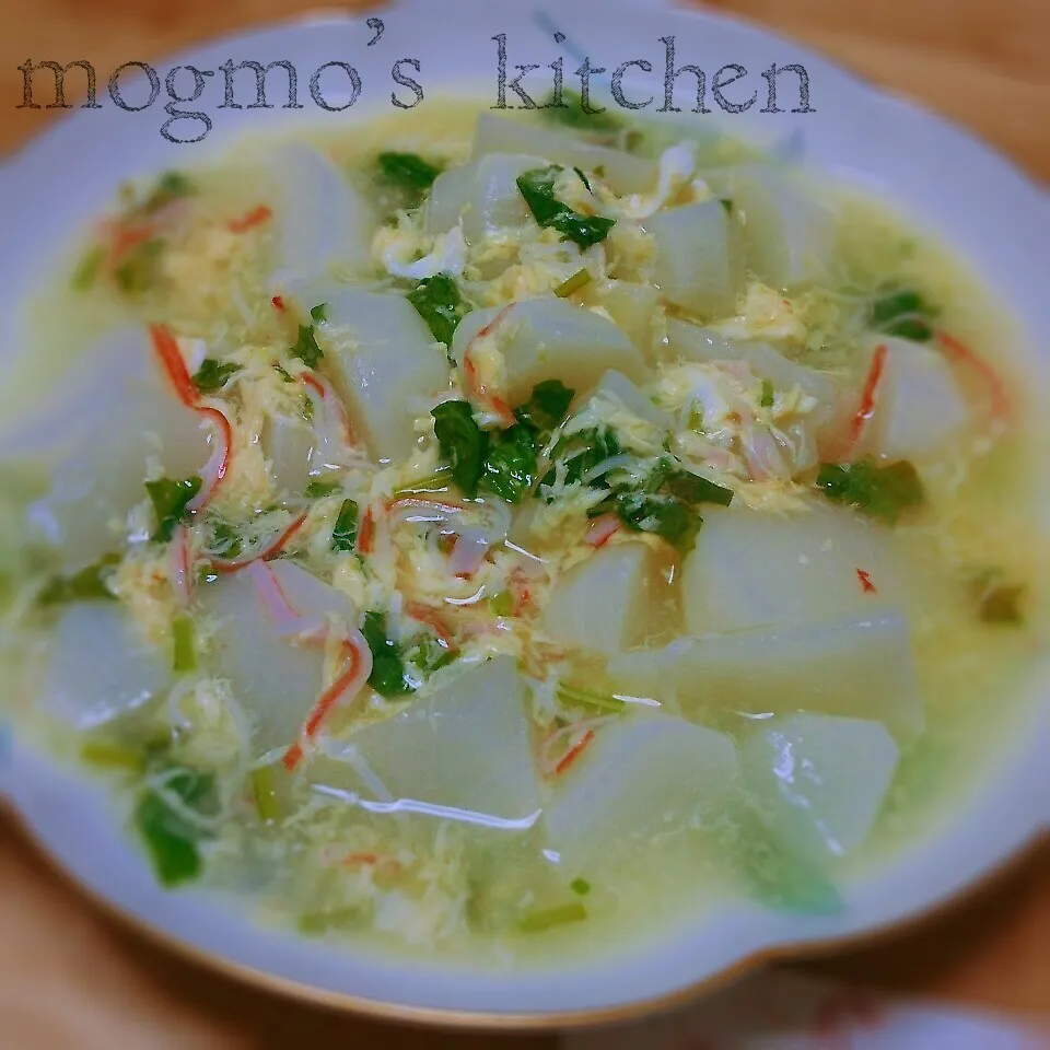 やさしい甘み&とろみ♪蕪とカニカマのあっさり煮|mogmoさん