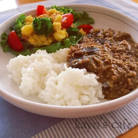 Snapdishの料理写真:麻婆なすカレー♪|kayopyさん