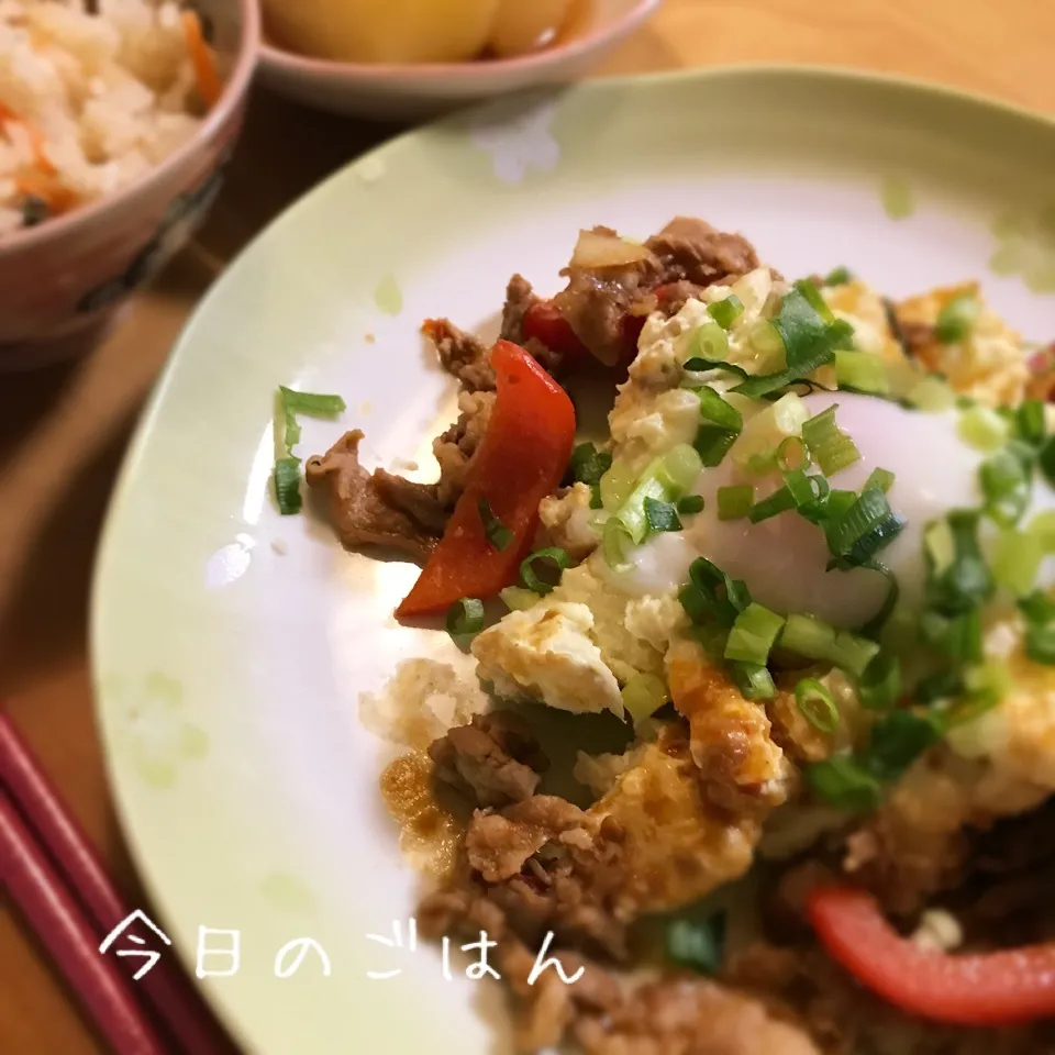 焼肉ポテサラ温玉乗せ、大根の煮物⭐︎|kaokaoさん