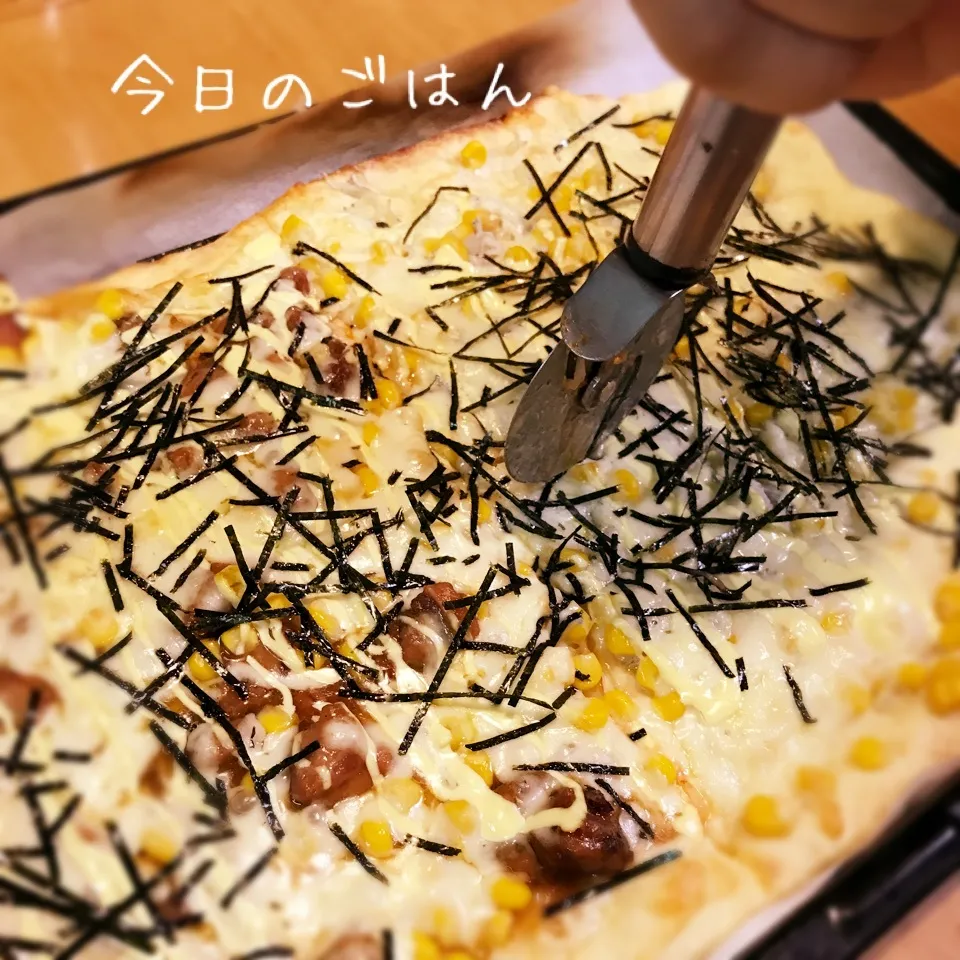 Snapdishの料理写真:チキン照り焼きマヨピザ⭐︎|kaokaoさん