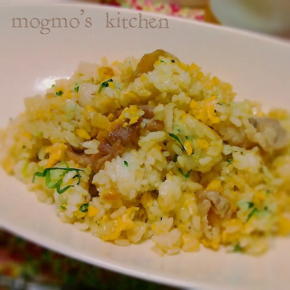 お昼ご飯にパパッと簡単♪ネギ炒飯|mogmoさん