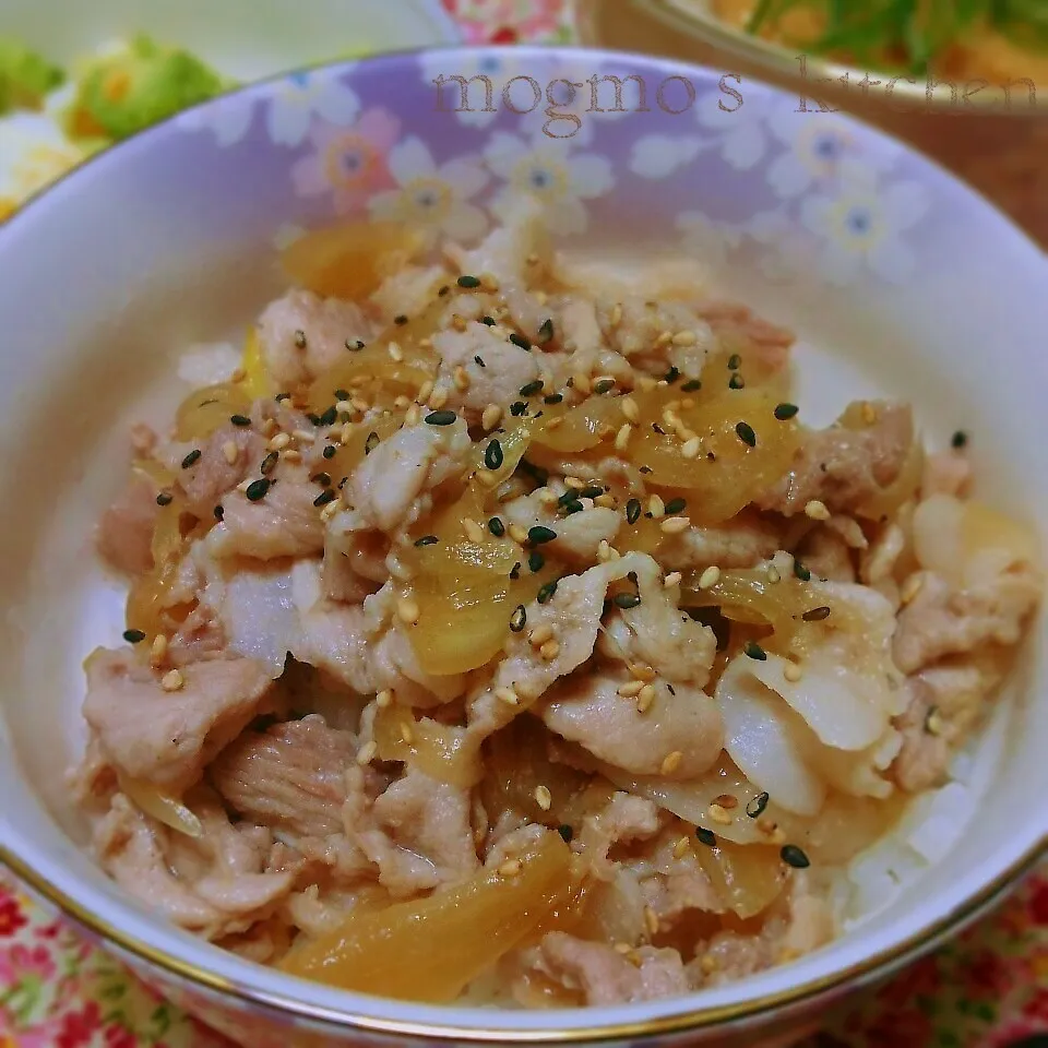 安い豚コマで節約&美味♪甘辛豚丼|mogmoさん