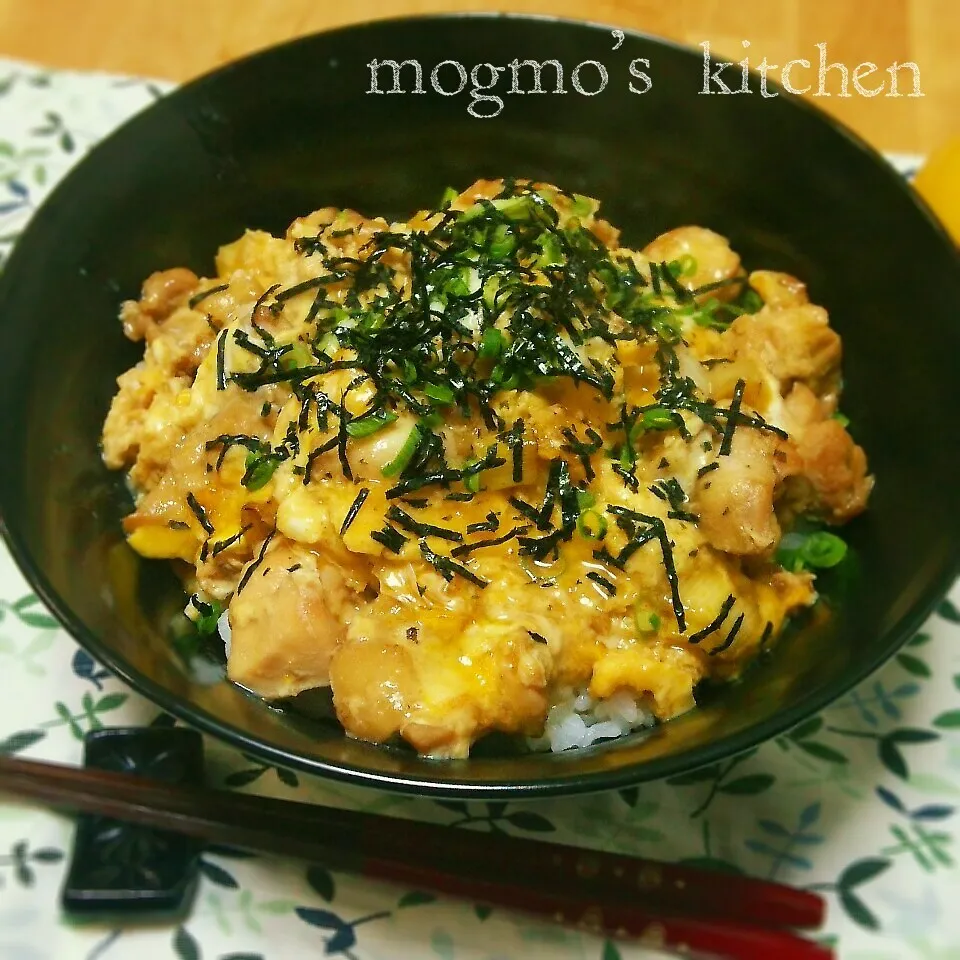 一手間でヘルシー&香ばしく♪我が家の親子丼|mogmoさん