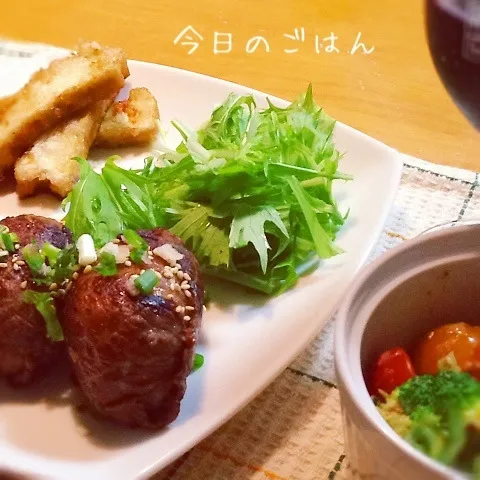 肉巻きおにぎり、ブロッコリーとトマトのサラダ、焼き厚揚げ⭐︎|kaokaoさん