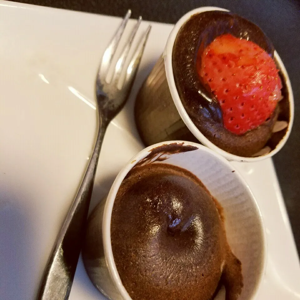 苺フォンダンショコラバレンタイン|Saemi Takahashiさん