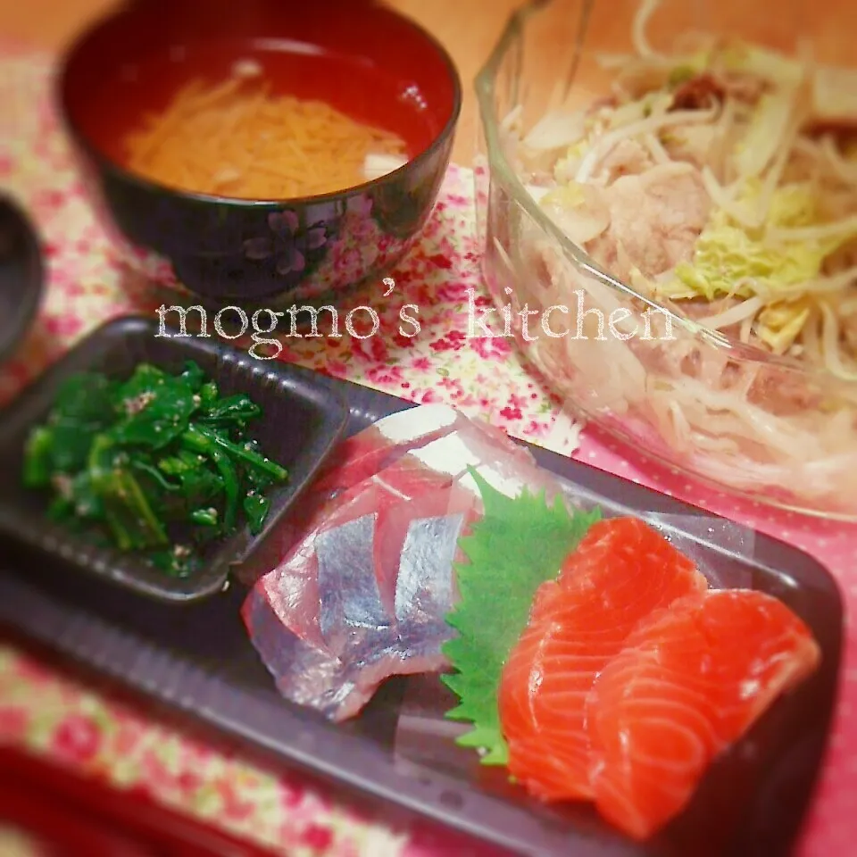 今日の晩ご飯♪つばすとサーモンのお刺身|mogmoさん