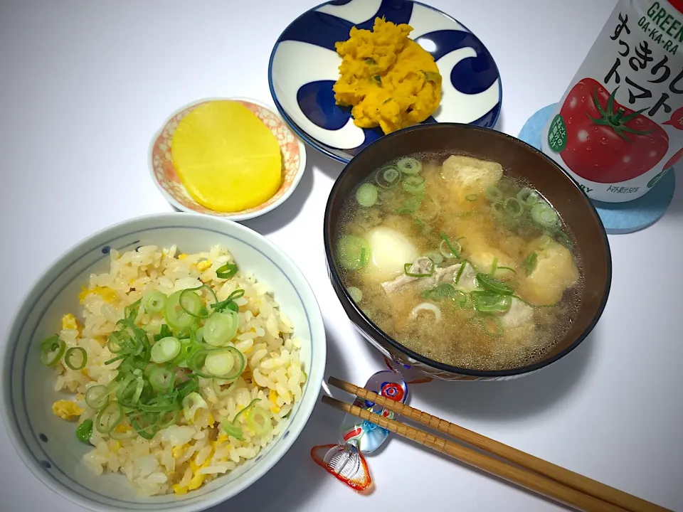 今宵は、焼き飯とか☆
#焼き飯
#里芋豚汁
#かぼちゃサラダ
#たくあん|Kojiさん