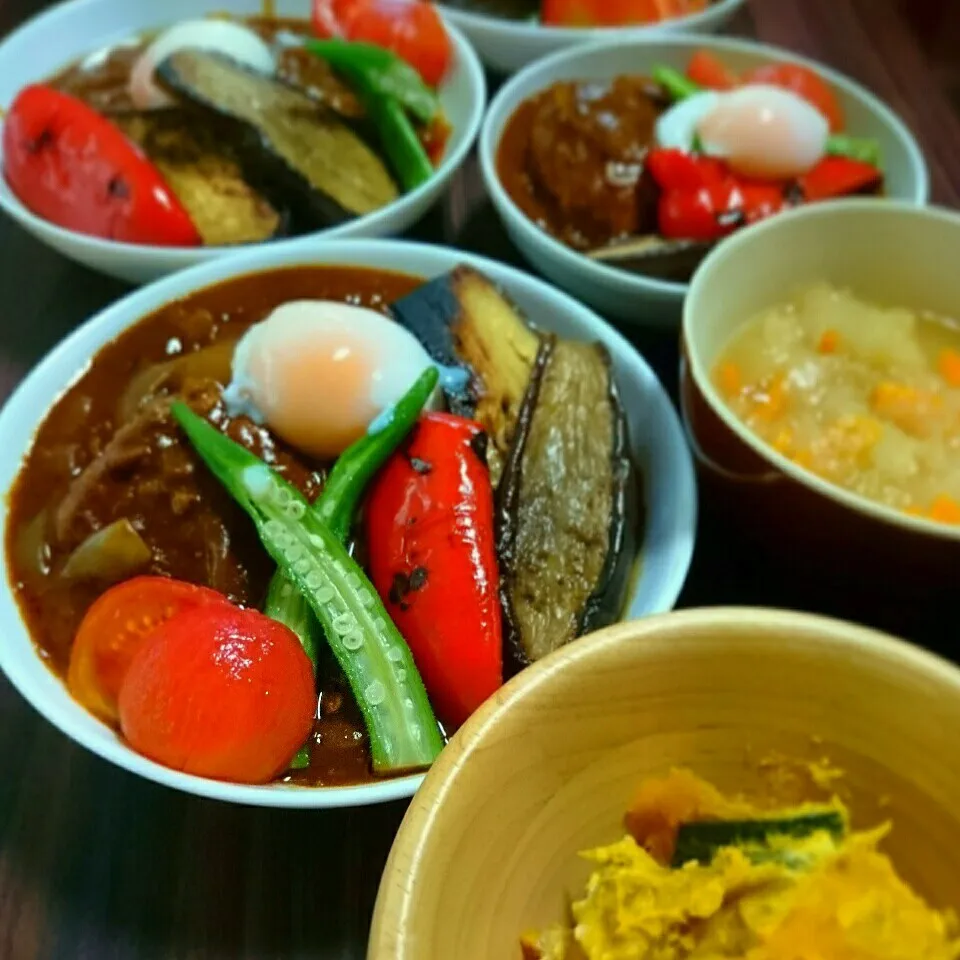 夕食🌃🍴夏野菜のデミグラ豆腐ハンバーグ|ひなちゃんさん