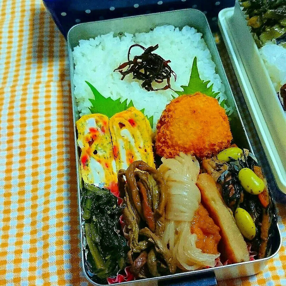 おからクリームコロッケとゼンマイ煮物弁当|ひなちゃんさん