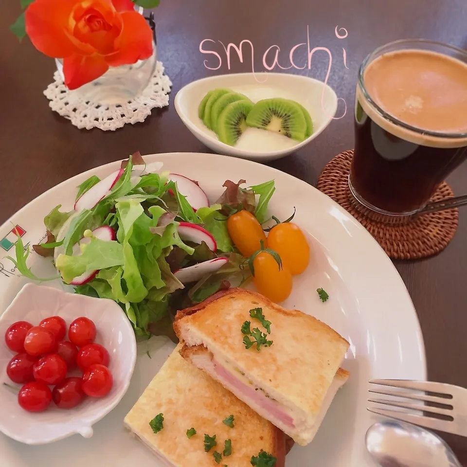 Snapdishの料理写真:今日の朝ごはん＊|まち＊さん