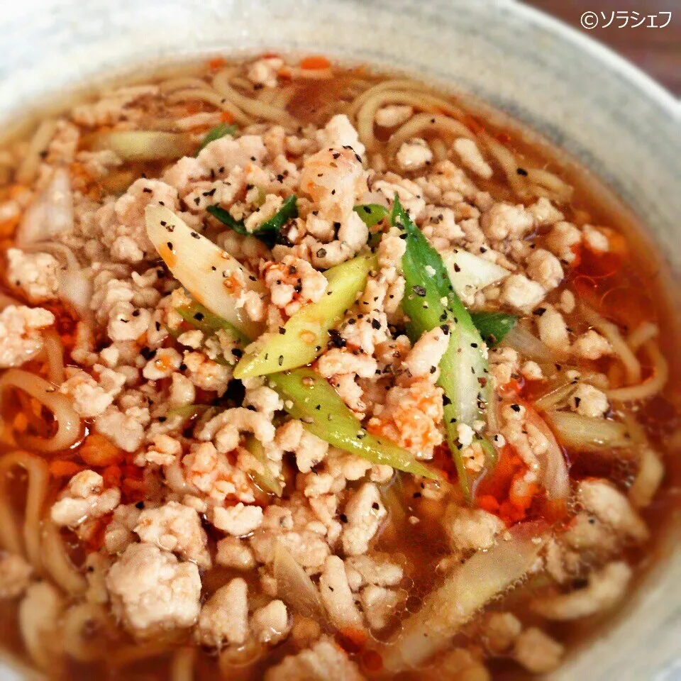 ソラシェフの昼ご飯 鶏ひき肉と長ネギのピリ辛醤油ラーメン|ソラシェフさん