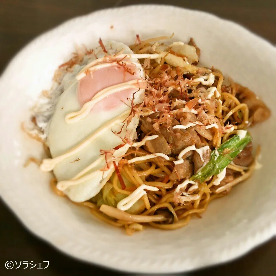 ソラシェフの昼ご飯 特製ソース焼きそば|ソラシェフさん