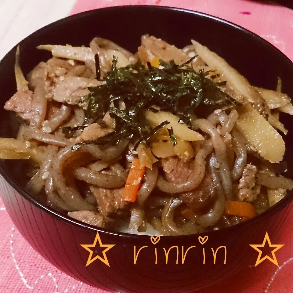 Snapdishの料理写真:1*23 かおりんのまねっこ～甘辛牛ゴボウ丼～♪|rinrin*mama*さん