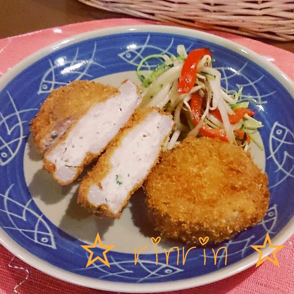 Snapdishの料理写真:1*22 鳥ひき肉のれんこん挟みフライ～♪|rinrin*mama*さん