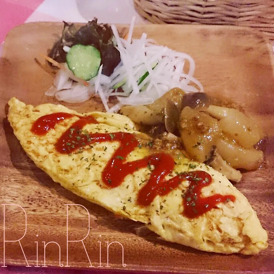 10*22 味噌ベーコン入りオムレツ～挽き肉大根カレー～♪|rinrin*mama*さん