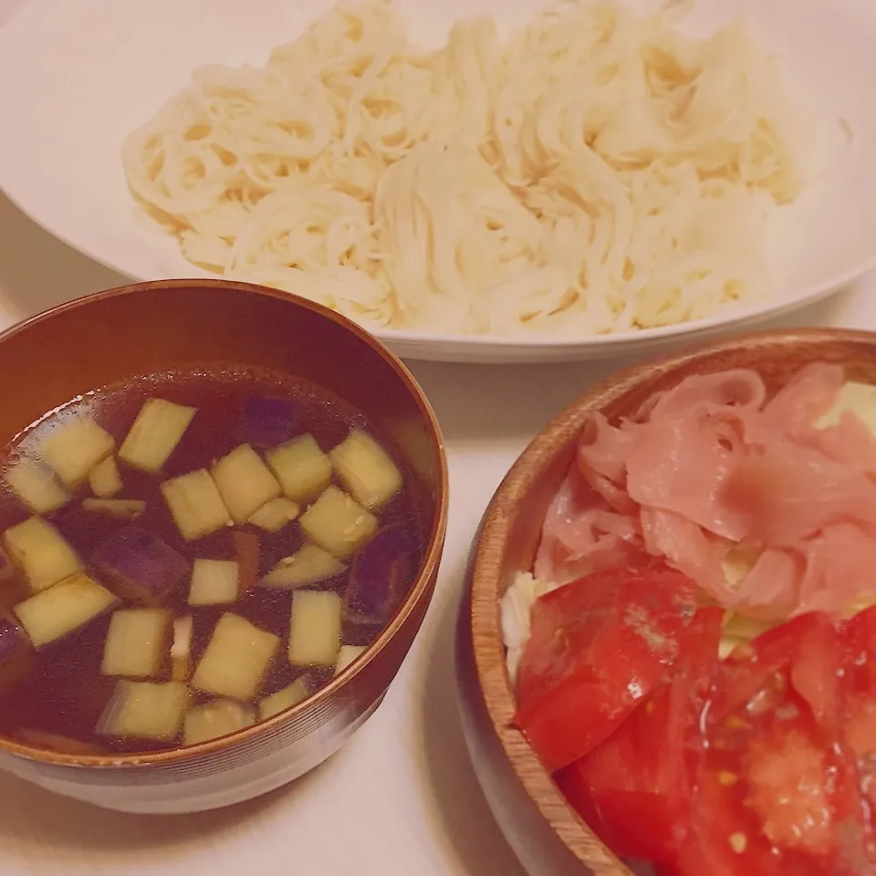 Snapdishの料理写真:なすのつけだれそうめん|わさびまめさん