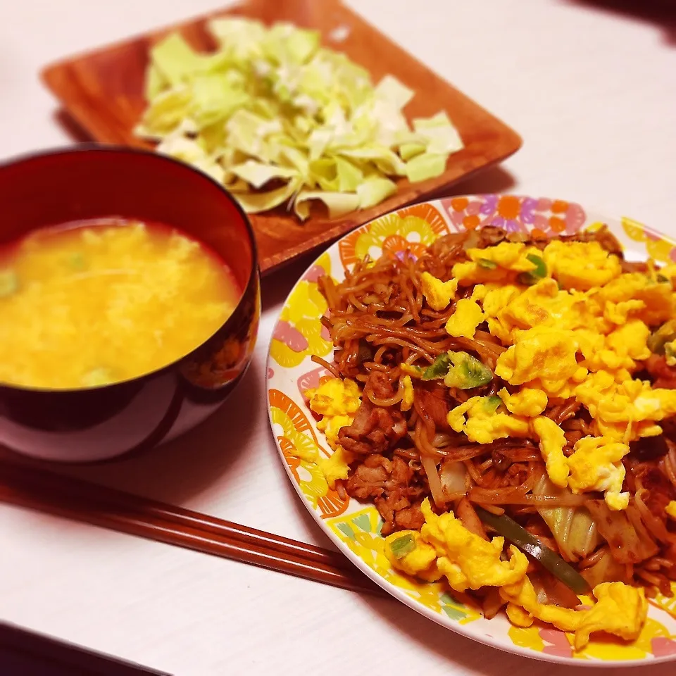 オム焼きそば|わさびまめさん