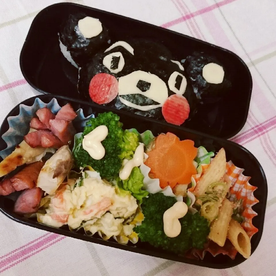 Snapdishの料理写真:中学1年生♥くまモンおにぎり|yukinkoさん