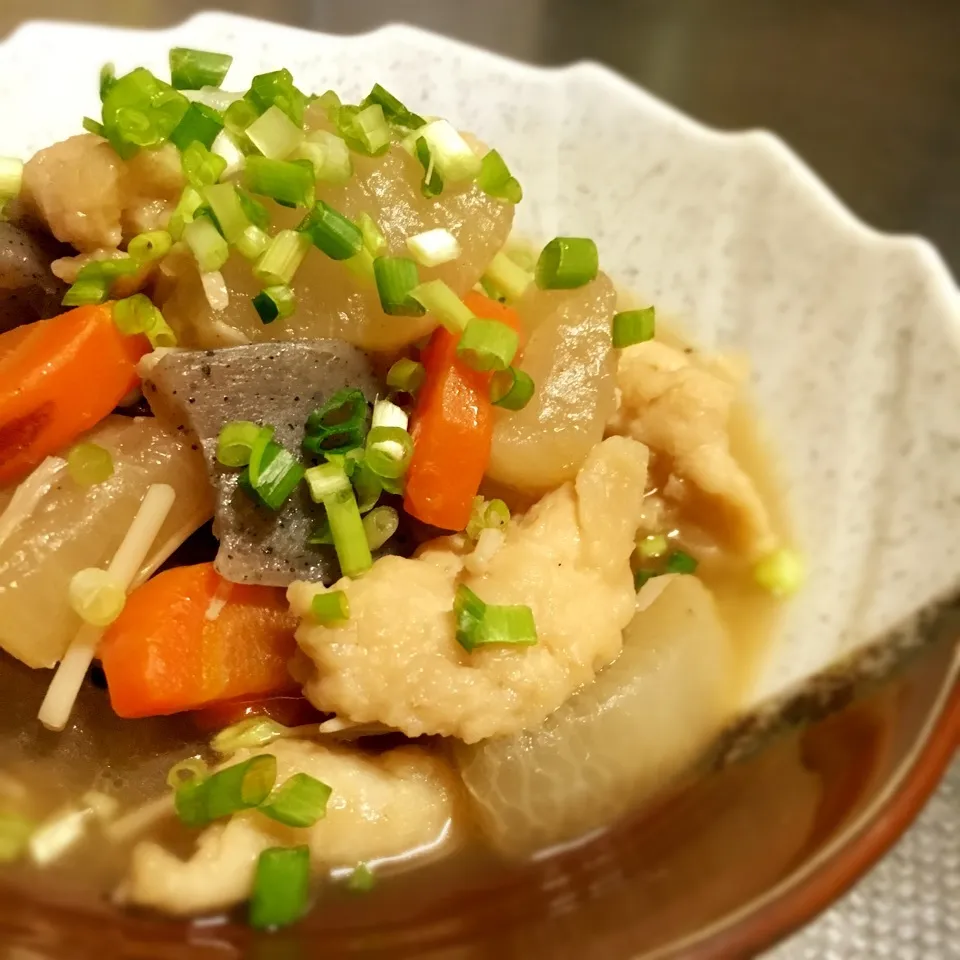 大根えのき鶏肉とかいろいろ煮ʕ•ᴥ•ʔ|あるぱかさん