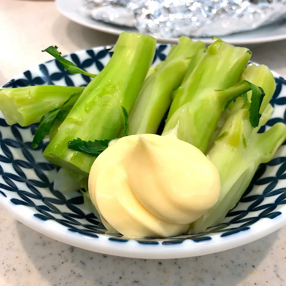 Snapdishの料理写真:好き❤️ ブロッコリー茎🥦|ヨッチャンさん