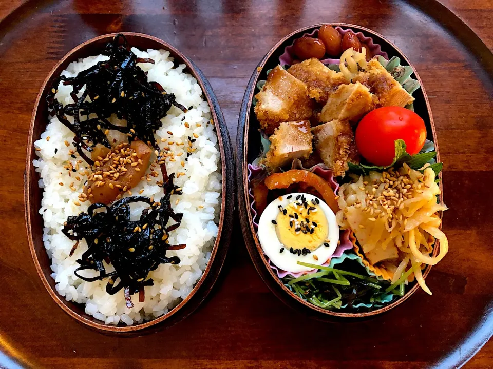 本日もお弁当🍱ヒレカツ🥩切り干し大根と蒲鉾の煮付け（かま栄の平天使用）豆苗と塩昆布のナムル🥬ナストマト炒め（セゾンファクトリーのトマトケチャップ使用） #息子弁当  #わっぱ弁当  #ヒレカツ弁当  #豚肉  #切り干し大根の煮物  #かま栄のかまぼこ  #茄子#トマトケチャップ #セゾンファクトリーのトマトケチャップ|Yukie  Toriseさん