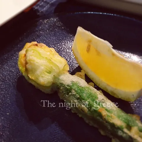 花ズッキーニとフェタチーズのフリット|Lizさん