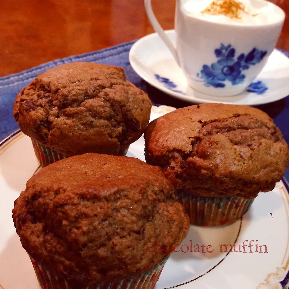 ダブルチョコレートマフィンと豆乳カプチーノ|Lizさん