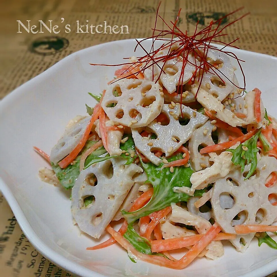 ｼｬｷｼｬｷ蓮根とささみの胡麻味噌ﾏﾖサラダ|NeNeさん