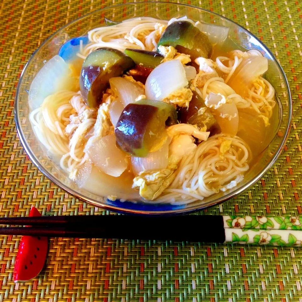 Snapdishの料理写真:夏野菜たっぷり冷たい素麺^_^|Daikiさん