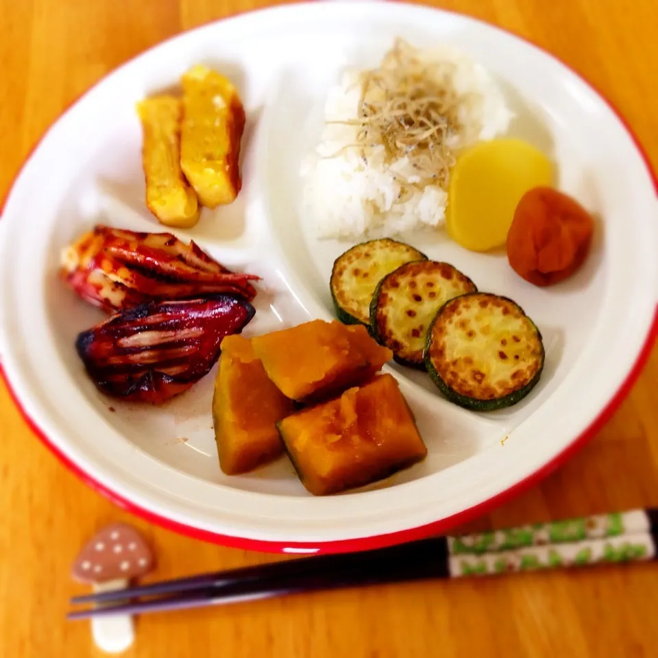 Snapdishの料理写真:和食ワンプレートの朝ごはん😊|Daikiさん