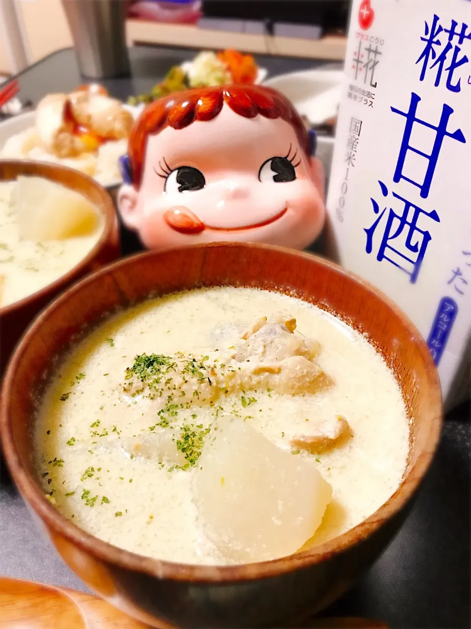 Snapdishの料理写真:鶏手羽元と大根の甘酒煮リメイク♡豆乳煮込み。|ぽき。さん