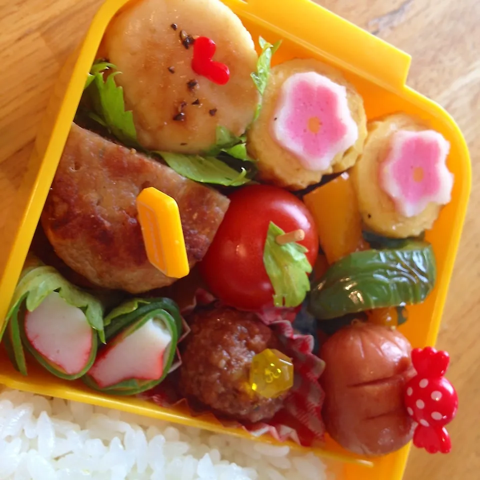 ちょっと早い雛祭りのお弁当♡|Daikiさん