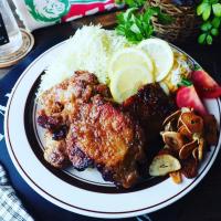 おかわりがとまらない❤️厚切り豚ロースのガリバタ醤油ソテー♪