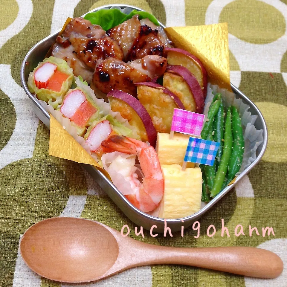 Snapdishの料理写真:野菜も食べてね♡のパパさんお弁当^_^|sweet homeさん