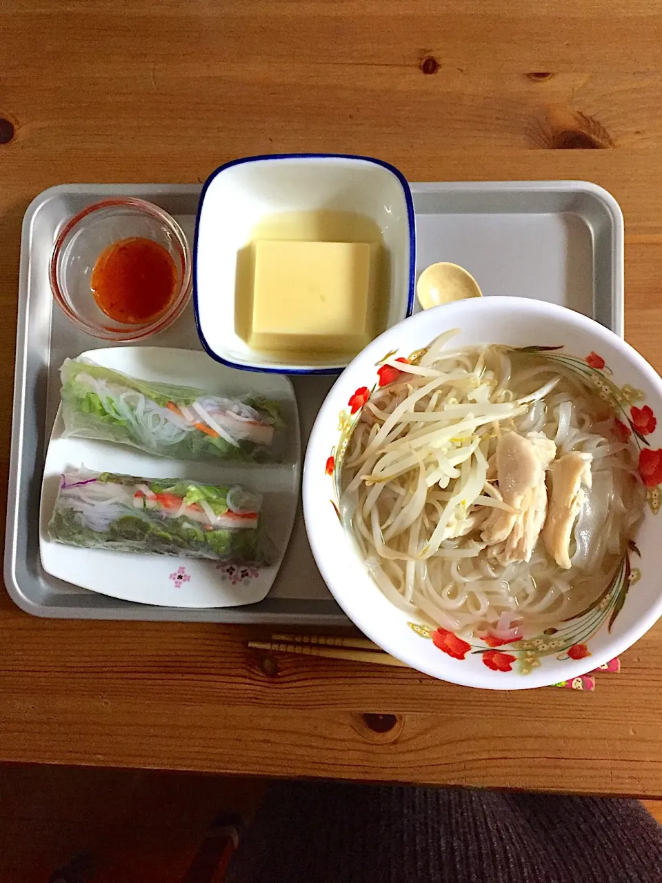 晩ごはん。フォー&生春巻き定食。|みぽさん